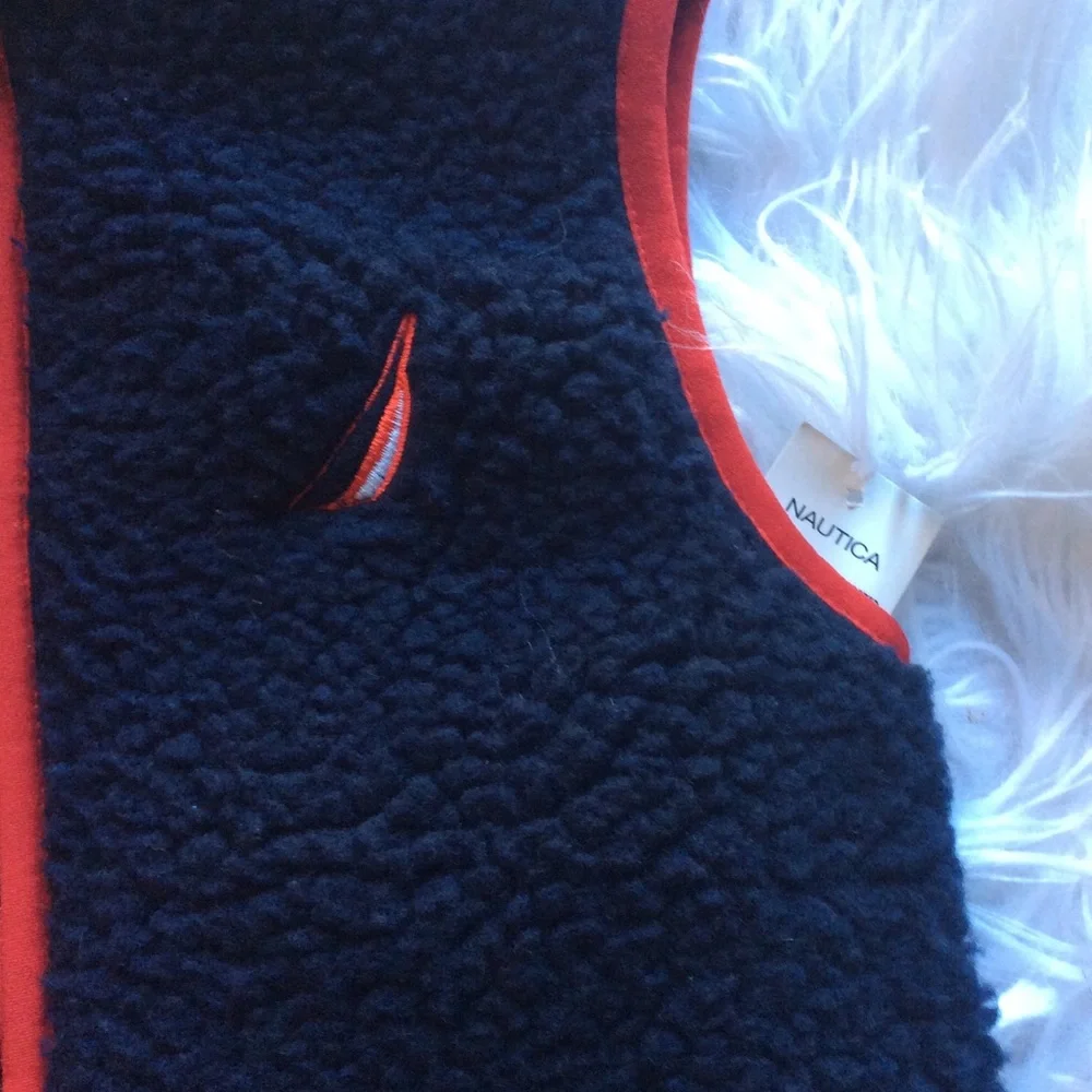 NWT Nautica Sherpa Zip Front Vest